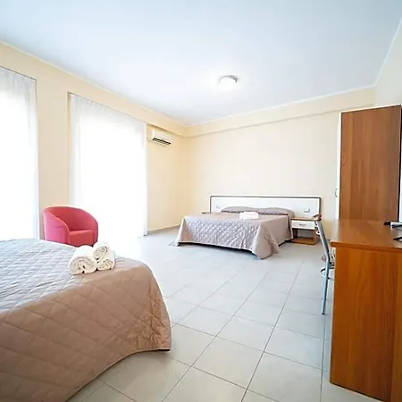 Parnaso Hotel 3*